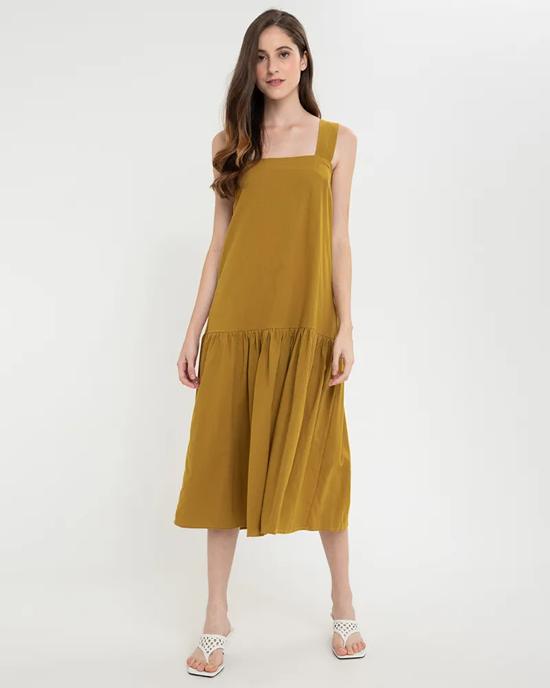 Larissa Sleeveless Square Neck Midi Dress