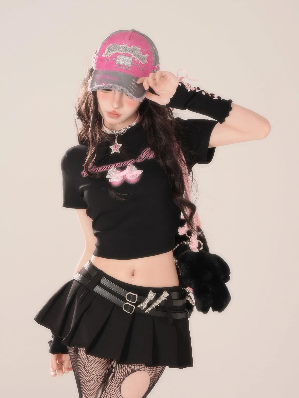 Slimming Black Love Flying Short Tops